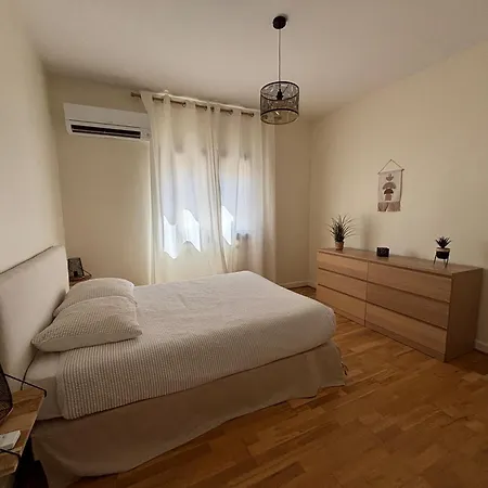 Villa La Des Pins Avec Piscine Et Tennis