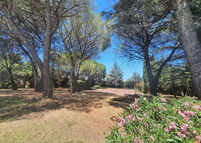 La Des Pins Avec Piscine Et Tennis Villa *