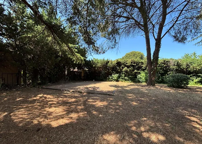 La Des Pins Avec Piscine Et Tennis Villa Garons