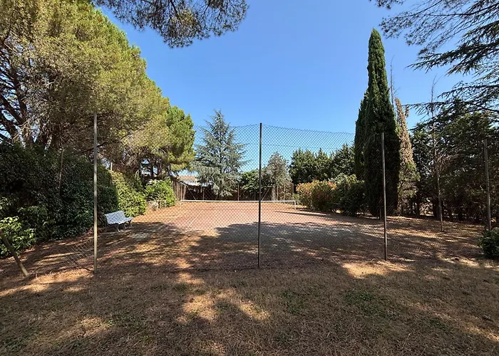 La Des Pins Avec Piscine Et Tennis *