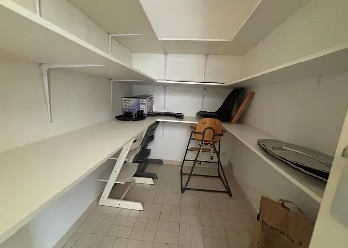 La Des Pins Avec Piscine Et Tennis * Garons